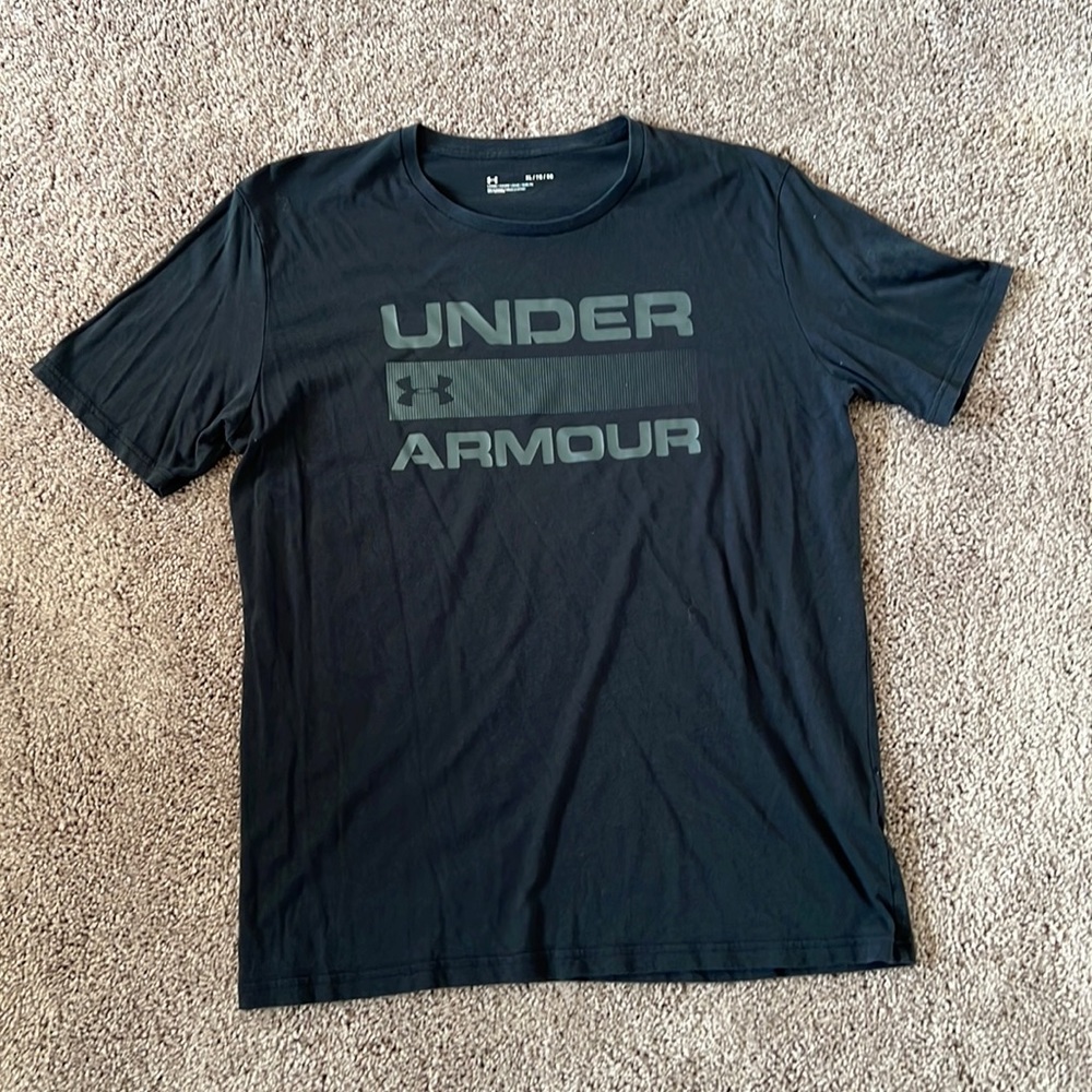 Under Armour T Shirt